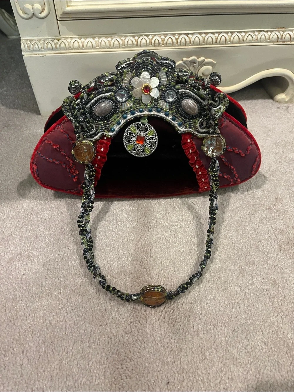 Mary Frances Embellished Red Beaded Evening Bag - Designer Style - Picture 1 of 7